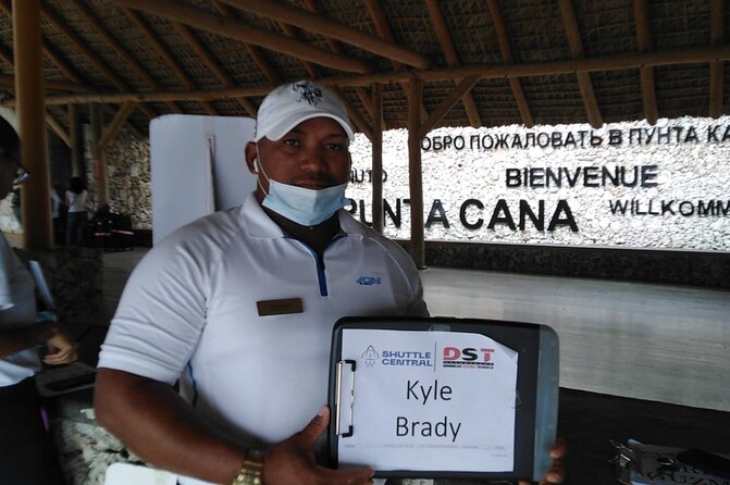 Private Rountrip Transfer Punta Cana Airport to Hotels Bayahibe - Pickup and Drop-off Details