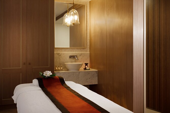 Private Royal Siam Thai Package With Thai Massage in Phuket - Meeting and End Point