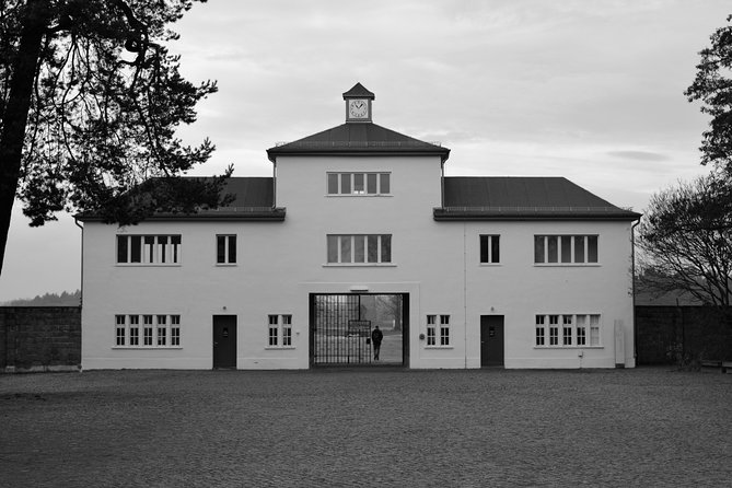 Private Sachsenhausen Concentration Camp Memorial Tour - Accessibility