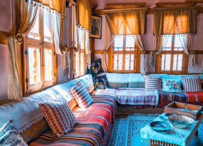 Private Safranbolu and Amasra Tour From Istanbul by Plane - Accommodation Options