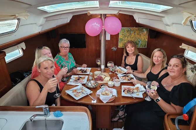 Private Sail and Dine Experience on Lake Windermere - Traveler Feedback and Recommendations