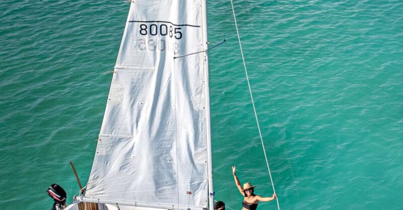 Private Sailboat Tour Across the Bacalar Seven Colors Lagoon - Experience Highlights