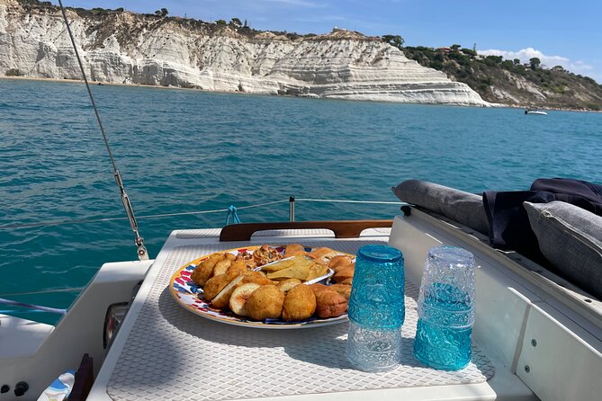Private Sailing Boat Excursions to the Scala Dei Turchi - Exploring the Scala Dei Turchi