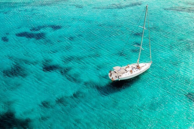 Private Sailing Cruise to Delos & Rhenia With Lunch & Transfer - Meeting and Pickup Information