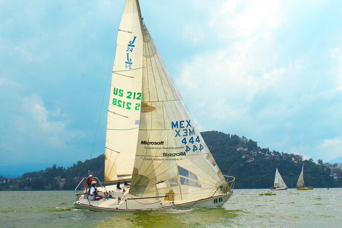 Private Sailing Tour in Valle De Bravo - Participation Details
