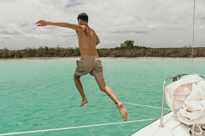 Private Sailing Tour of Bacalar Lagoon - Environmental Considerations