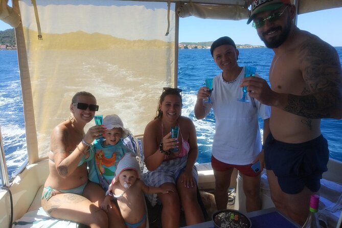 Private Sailing Tours in Zadar Archipelago - Included Amenities