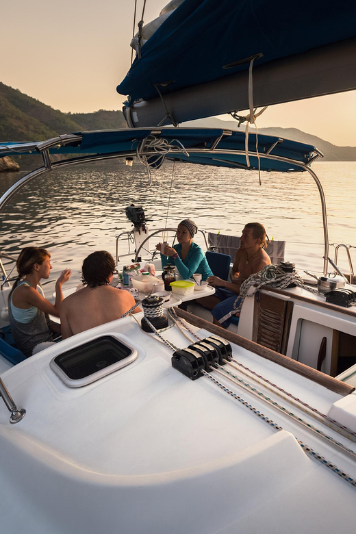 Private Sailing Trip on the Amalfi Coast - Discovering Capris Crystal Waters