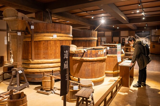 Private Sake and Kobe Beef Tasting Tour With a Sake Sommelier - Indulging in Kobe Beef