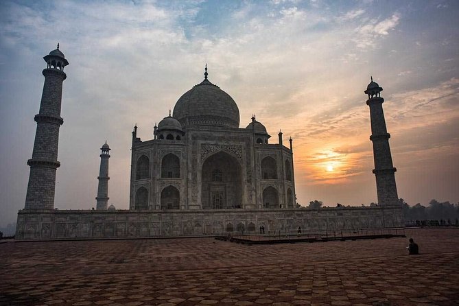 Private Same Day Agra Taj Mahal Tour(Delhi - Agra - Delhi) - Tour Itinerary
