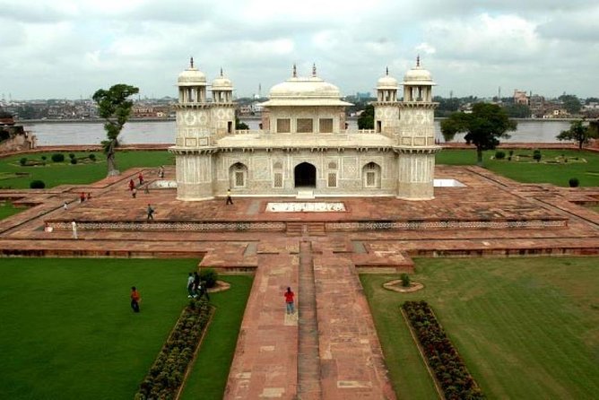 Private Same Day Taj Mahal Tour for Solo Traveller - Pricing and Cancellation