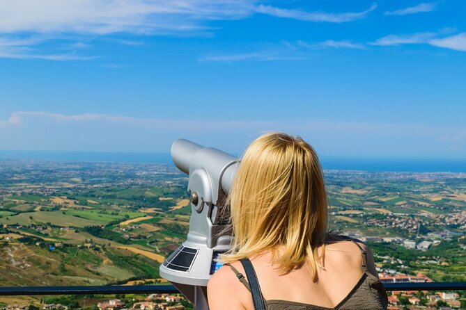 Private San Marino Walking Tour - Exploring the Old Town