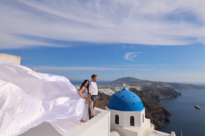 Private Santorini Wedding Photography - Professional Photographers and Editing