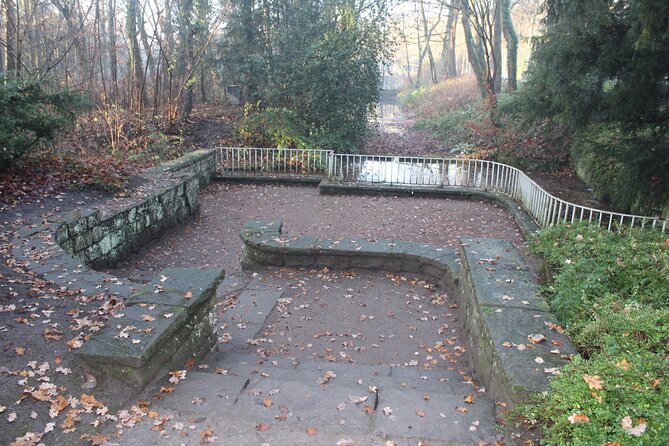 Private Scavenger Hunt Around the Berge Castle in Gelsenkirchen - Cancellation Policy