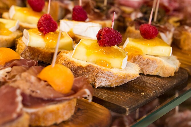 Private Secret Venice Tour; Rialto Market, San Polo & Food and Wine Tasting - Meeting and Pickup Details