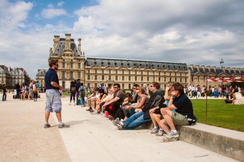 Private Secrets of Paris Bike Tour - Insights From the Knowledgeable Guide