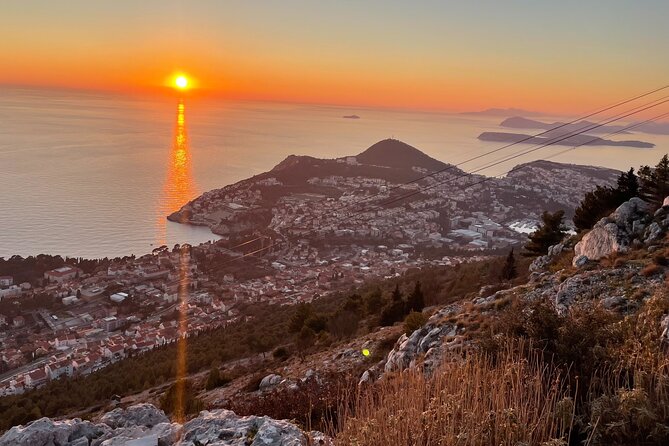 Private Self-Guided Audio Walking Tour in Dubrovnik Old Town - Exploring Dubrovniks Old Town
