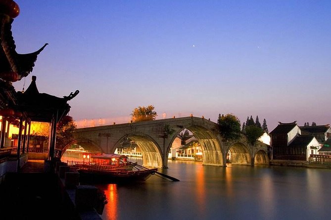 Private Shanghai Day Tour of Zhujiajiao Water Town,Yu Garden and Bund - Accessibility and Requirements