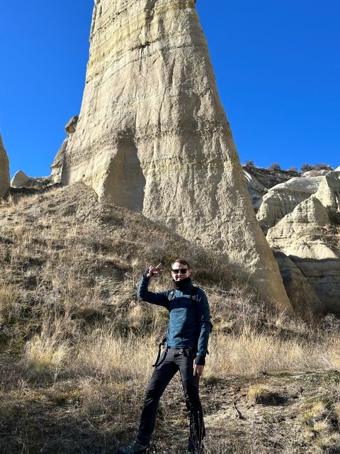 Private/Shared Cappadocia Red Tour With Expert Local Guide - Language and Guide