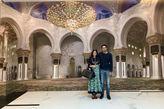 Private Sheikh Zayed Grand Mosque Tour - Knowledgeable Guide Insights