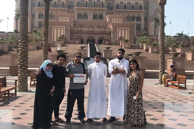 Private Sheikh Zayed Mosque Tour From Dubai - Exploring Sheikh Zayed Mosque