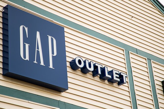 Private Shopping Tour From Boston to Kittery Premium Outlets - Top Attractions and Shops