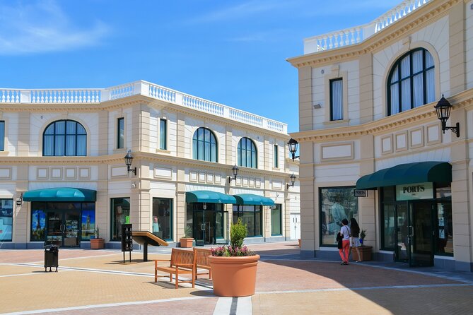 Private Shopping Tour From Richmond to Designer Outlet Vancouver - Pickup and Dropoff