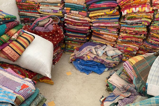 Private Shopping Tour in Jaipur - Pickup and Drop-off Services
