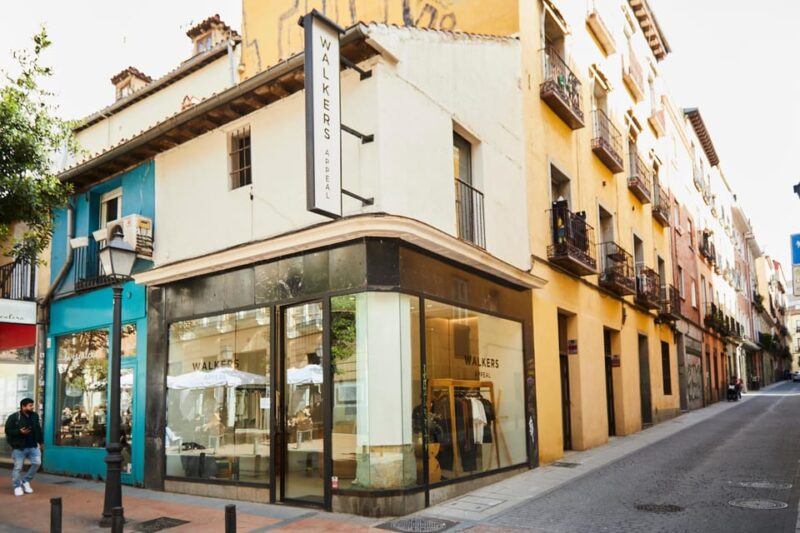 Private Shopping-Tour With Our Stylist at Walkers Appeal - Exclusive Fashion Offerings