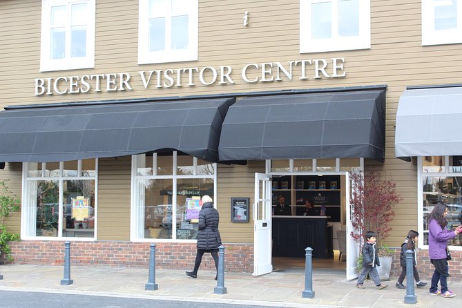 Private Shopping Transfer From London to Oxford Bicester Village - Accessibility and Luggage Restrictions