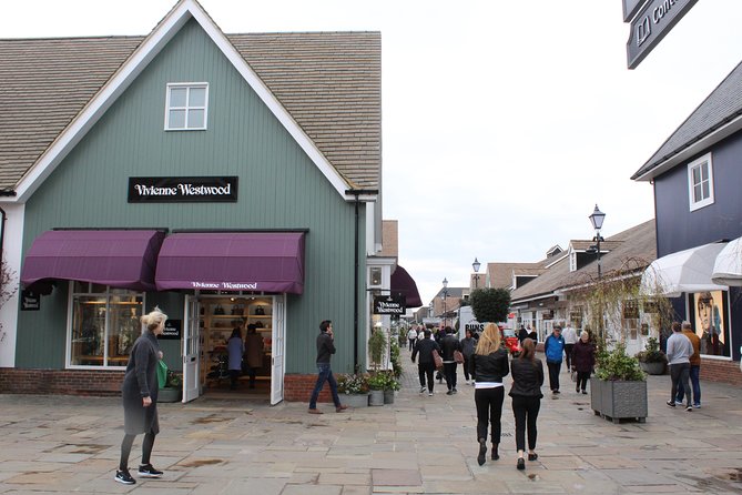 Private Shopping Transfer From London to Oxford Bicester Village - Health Conditions and Passport Requirements