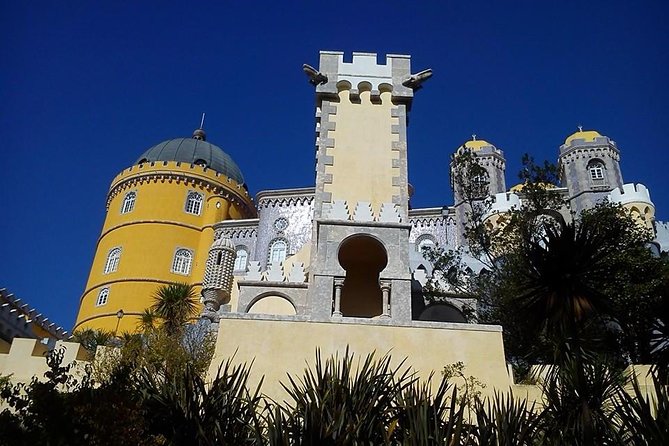 Private Shore Excursion: Lisbon and Sintra Highlights - Local Dessert Tasting