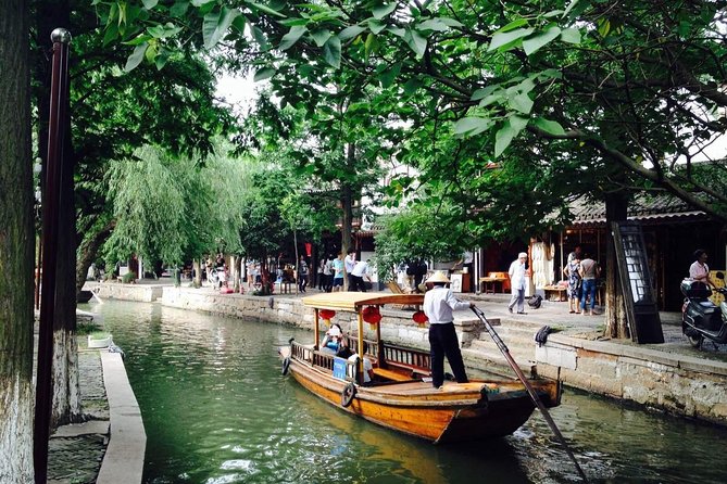 Private Shore Excursion of Zhujiajiao Water Town and Shanghai City Highlights - Zhujiajiao Water Town