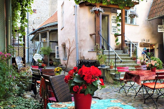 Private Shore Excursion: Tallinn Old Town Walking Tour With Round-Trip Transfer - Additional Information