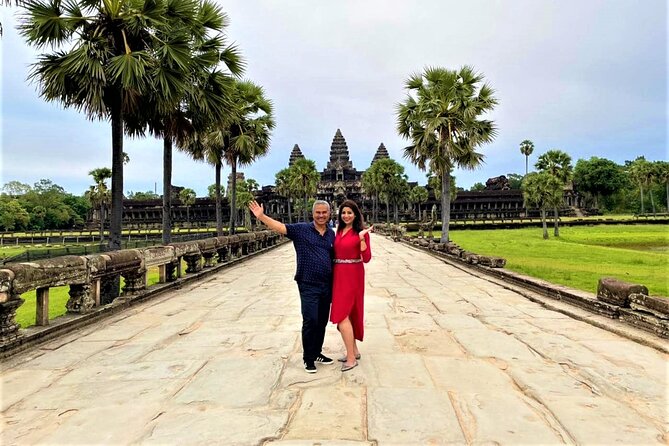 Private Siem Reap 2 Days Tour Angkor Wat and Floating Village - Tour Duration and Schedule
