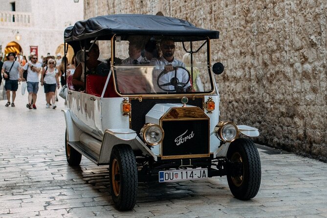 Private Sightseeing Tour in Dubrovnik With a Classic Old Car - Customer Reviews