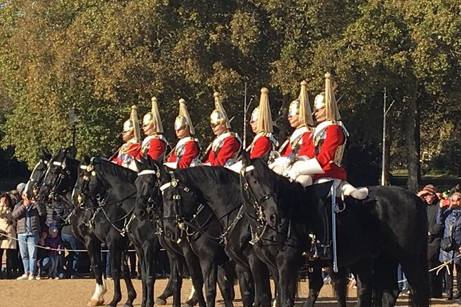 Private Sightseeing Tour in London the Greatest Capital - Experienced Tour Guide
