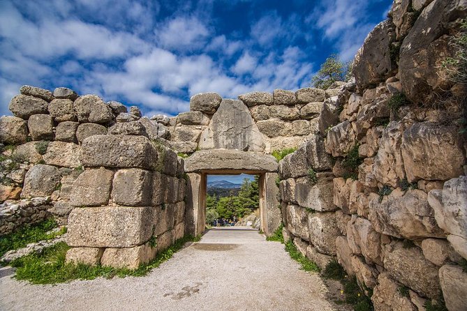 Private Sightseeing Tour In Mycenae- Ancient Corinth - Key Points