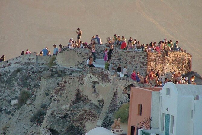 Private Sightseeing Tour in Santorini - Exploring Oia