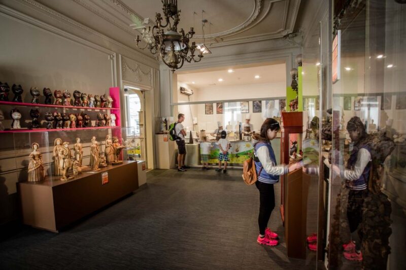 Private Sightseeing Tour to Bruges From Amsterdam - Culinary Experiences