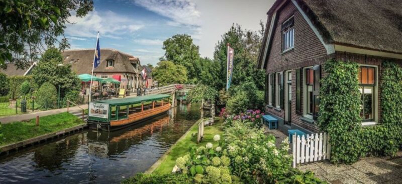 Private Sightseeing Tour to the Windmills & Giethoorn - Included in the Tour