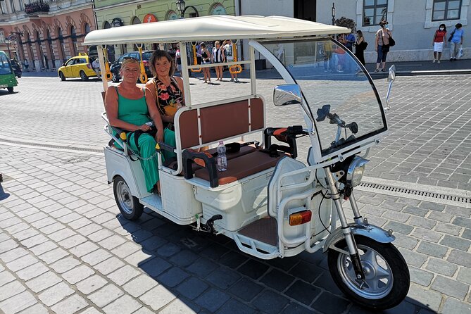 Private Sightseeing Tour Using Electric Tuk Tuk Ride in Budapest - Participant Reviews and Feedback