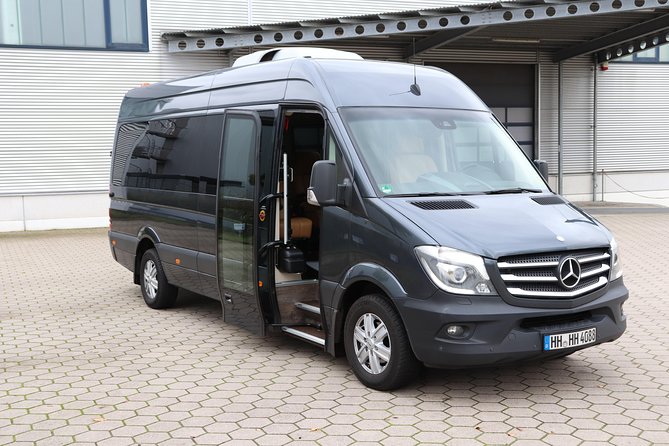 Private Sightseeing Tour With Our Minibus 8-Seater - Minibus 8-Seater Features