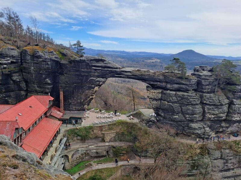 Private Sightseeing Transfer Prague - Dresden - Booking and Cancellation