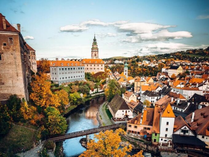 Private Sightseeing Transfer Prague - Salzburg - Frequently Asked Questions
