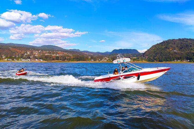 Private Ski Boat Tour in Valle De Bravo - Frequently Asked Questions