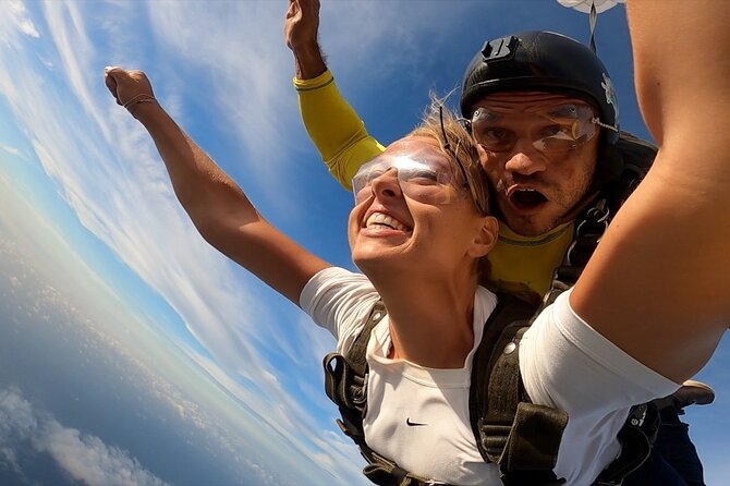 Private Skydiving Experience in Curaçao - Harness and Parachute Inclusion