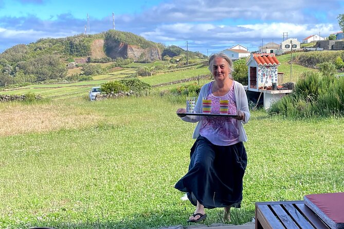 Private Small-Group Weaving Activity in Terceira Island - Booking and Cancellation