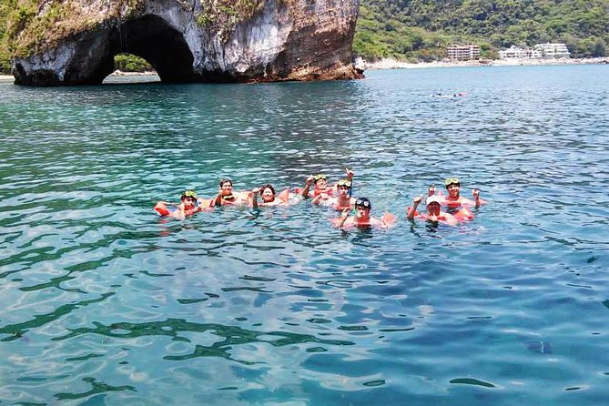 Private Snorkeling Tour to Los Arcos - Meeting and Pickup