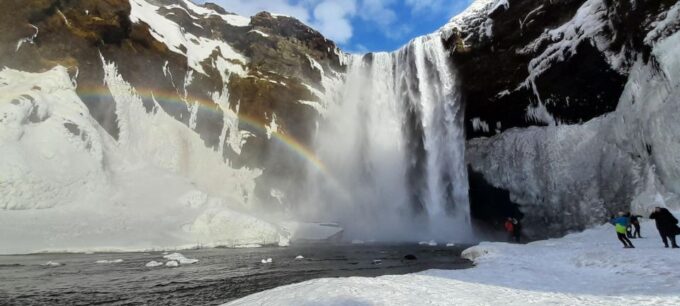 Private South Coast Tour From Reykjavik - Lunch Break